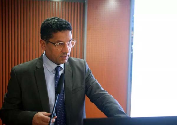 Dr. Satvinder Mudan